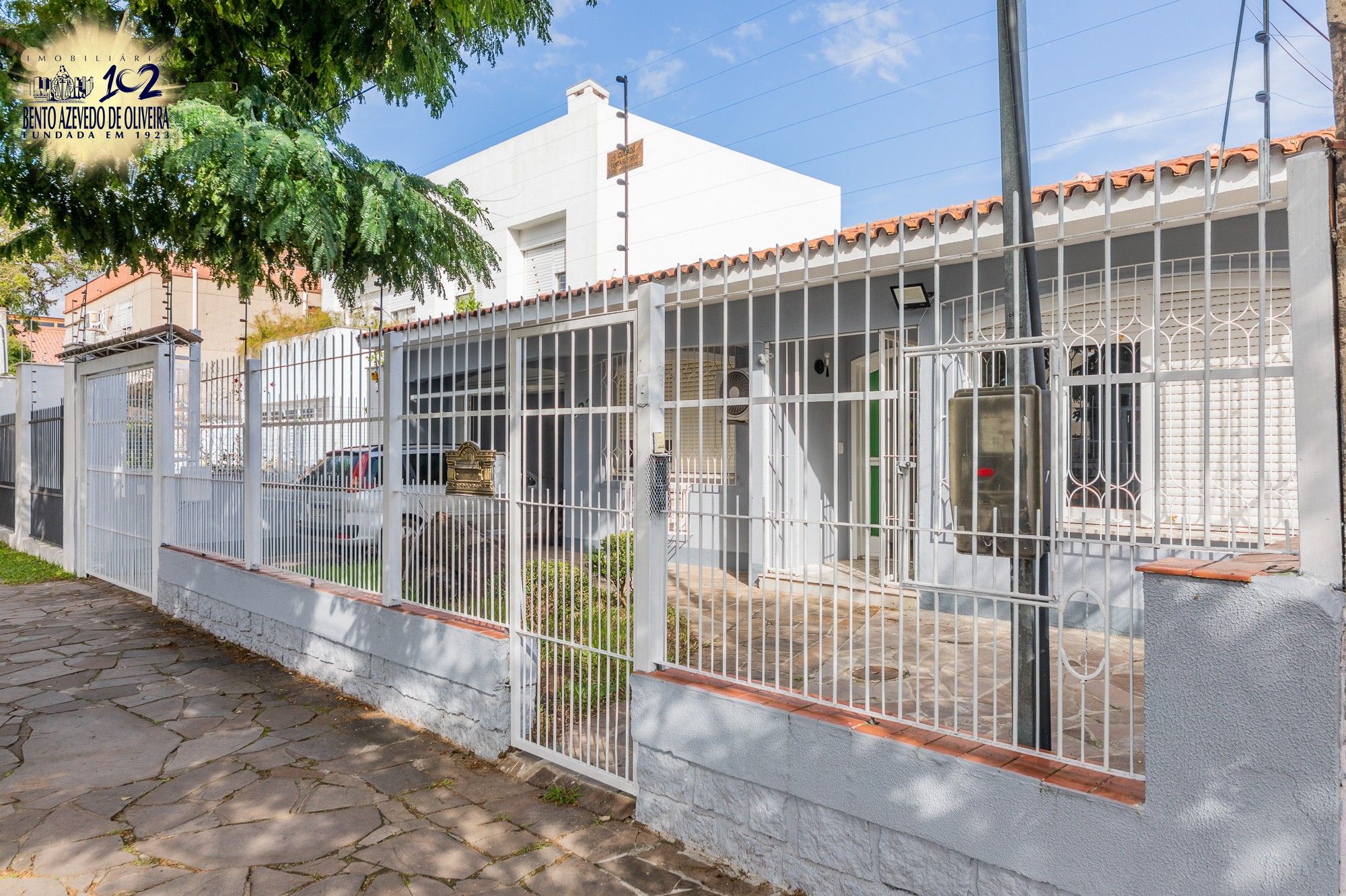 Casa, 3 quartos, 315 m² - Foto 1