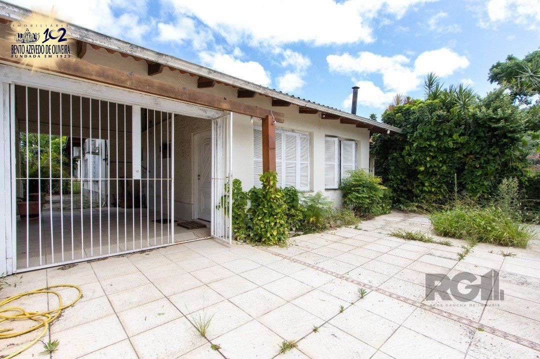 Casa, 5 quartos, 239 m² - Foto 3