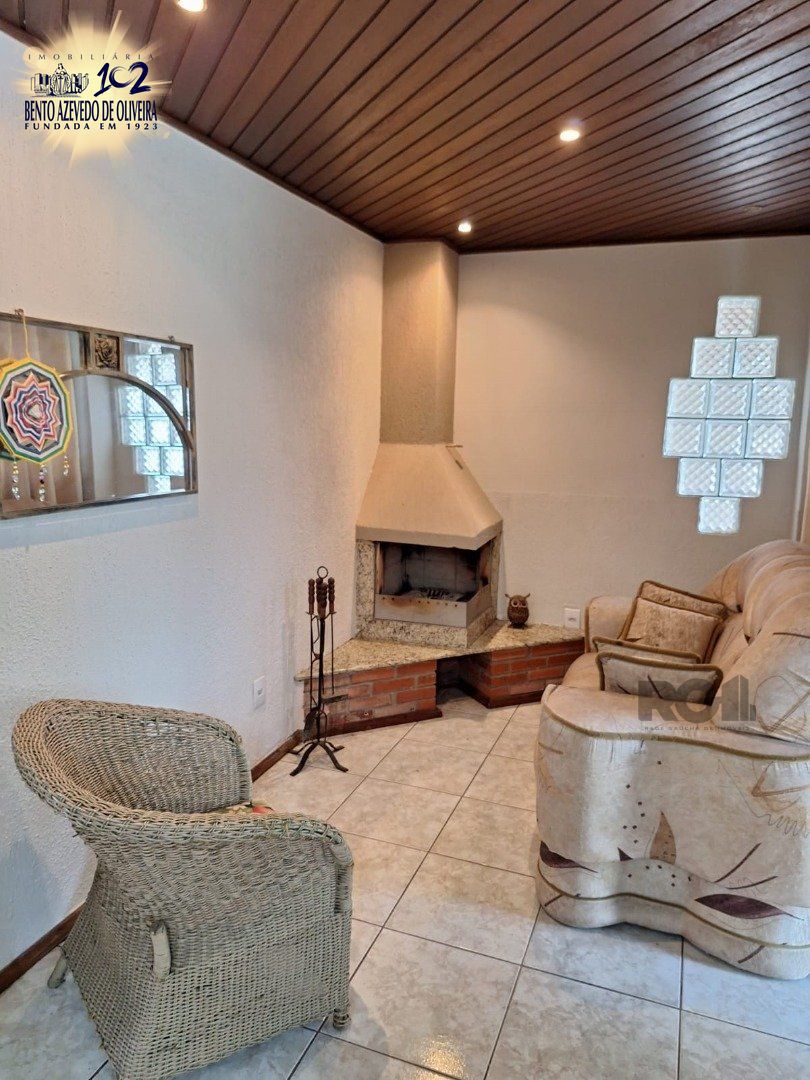 Casa, 3 quartos, 219 m² - Foto 3