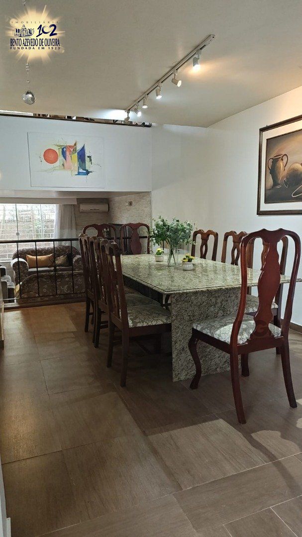 Casa, 4 quartos, 252 m² - Foto 8