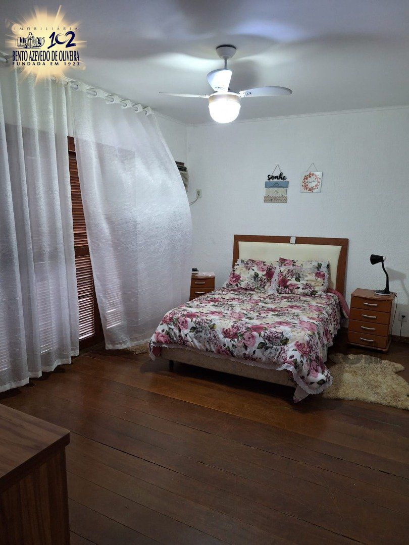 Casa, 3 quartos, 219 m² - Foto 17