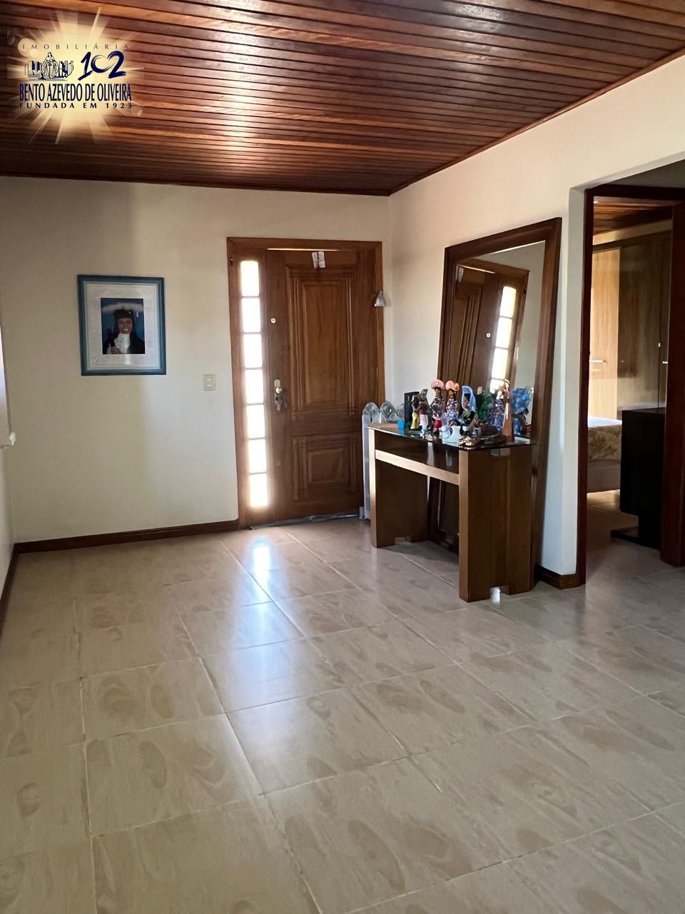 Casa, 4 quartos, 250 m² - Foto 2