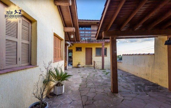 Casa, 4 quartos, 219 m² - Foto 4