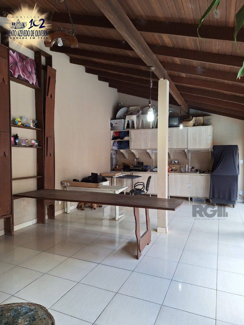 Casa, 3 quartos, 219 m² - Foto 38