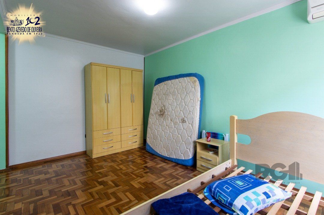 Casa, 3 quartos, 240 m² - Foto 35