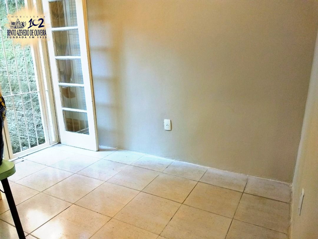 Casa, 4 quartos, 200 m² - Foto 12