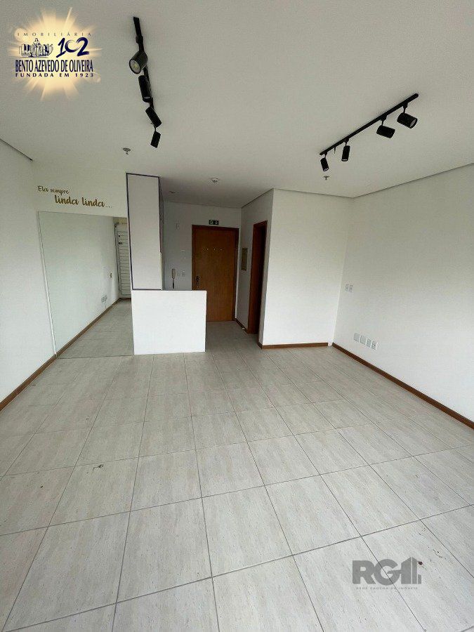 Sala-Conjunto, 42 m² - Foto 1