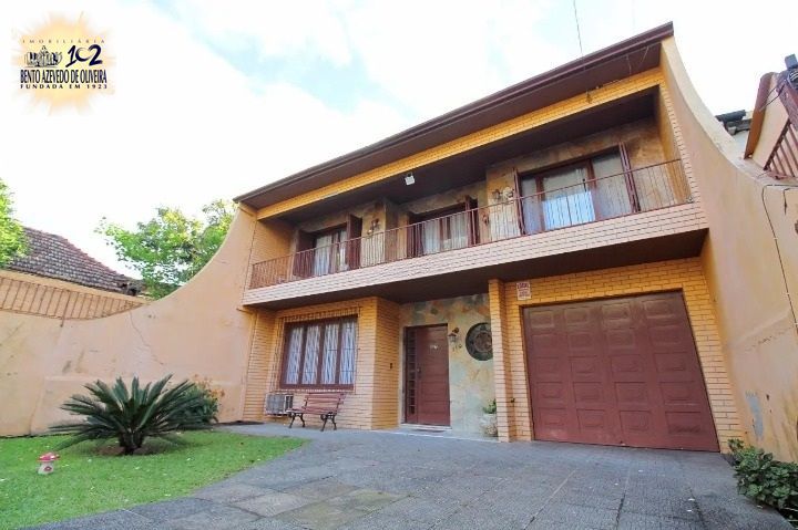 Sobrado, 3 quartos, 223 m² - Foto 1