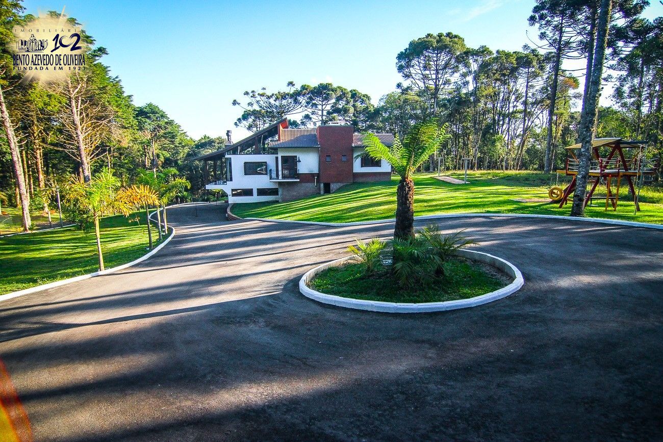 Casa, 3 quartos, 235 m² - Foto 1