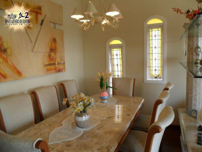 Casa, 3 quartos, 348 m² - Foto 4