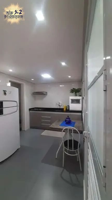 Casa, 3 quartos, 158 m² - Foto 3