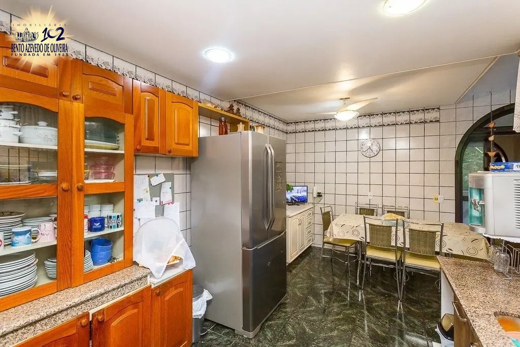 Casa, 6 quartos, 360 m² - Foto 7