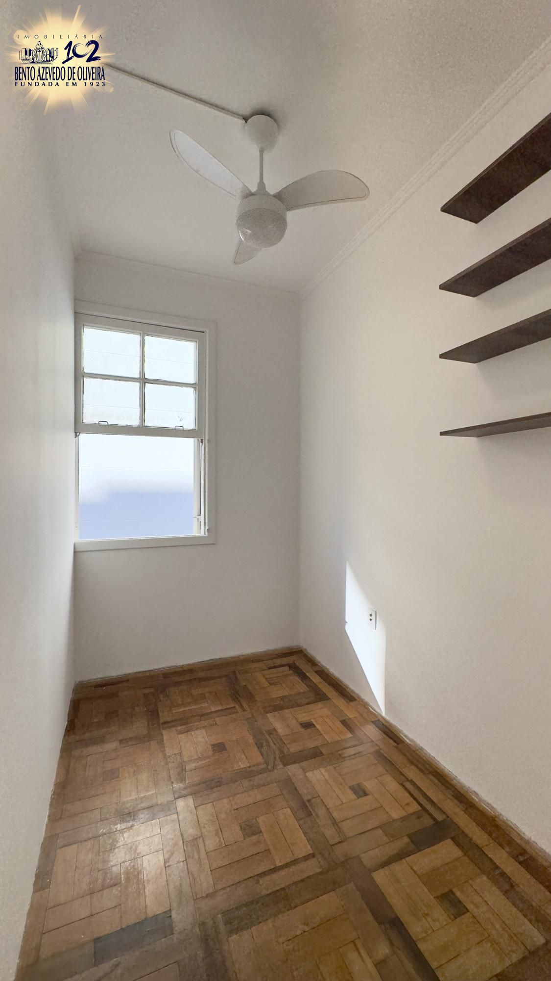 Dormitório solteiro