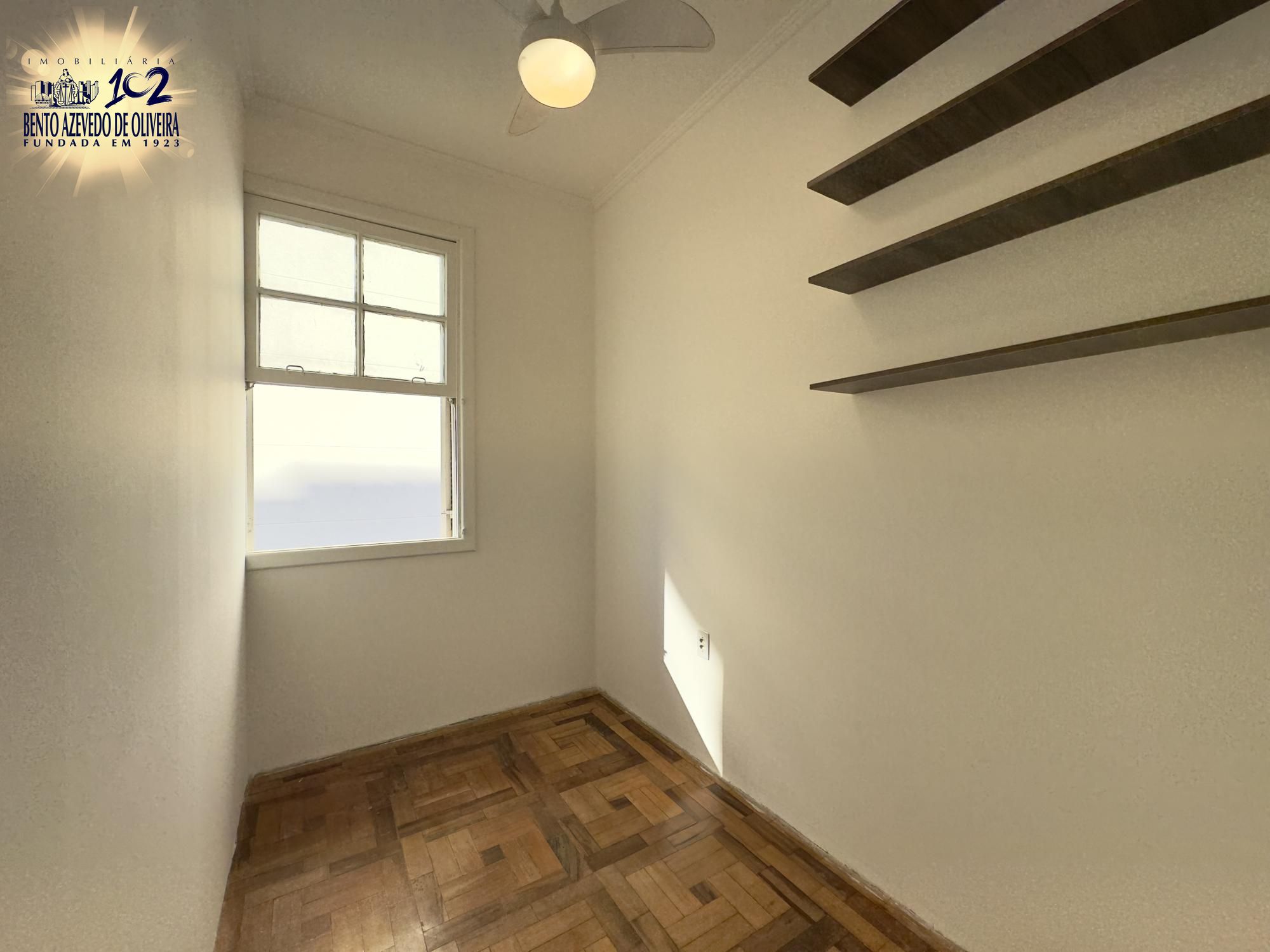 Dormitório solteiro