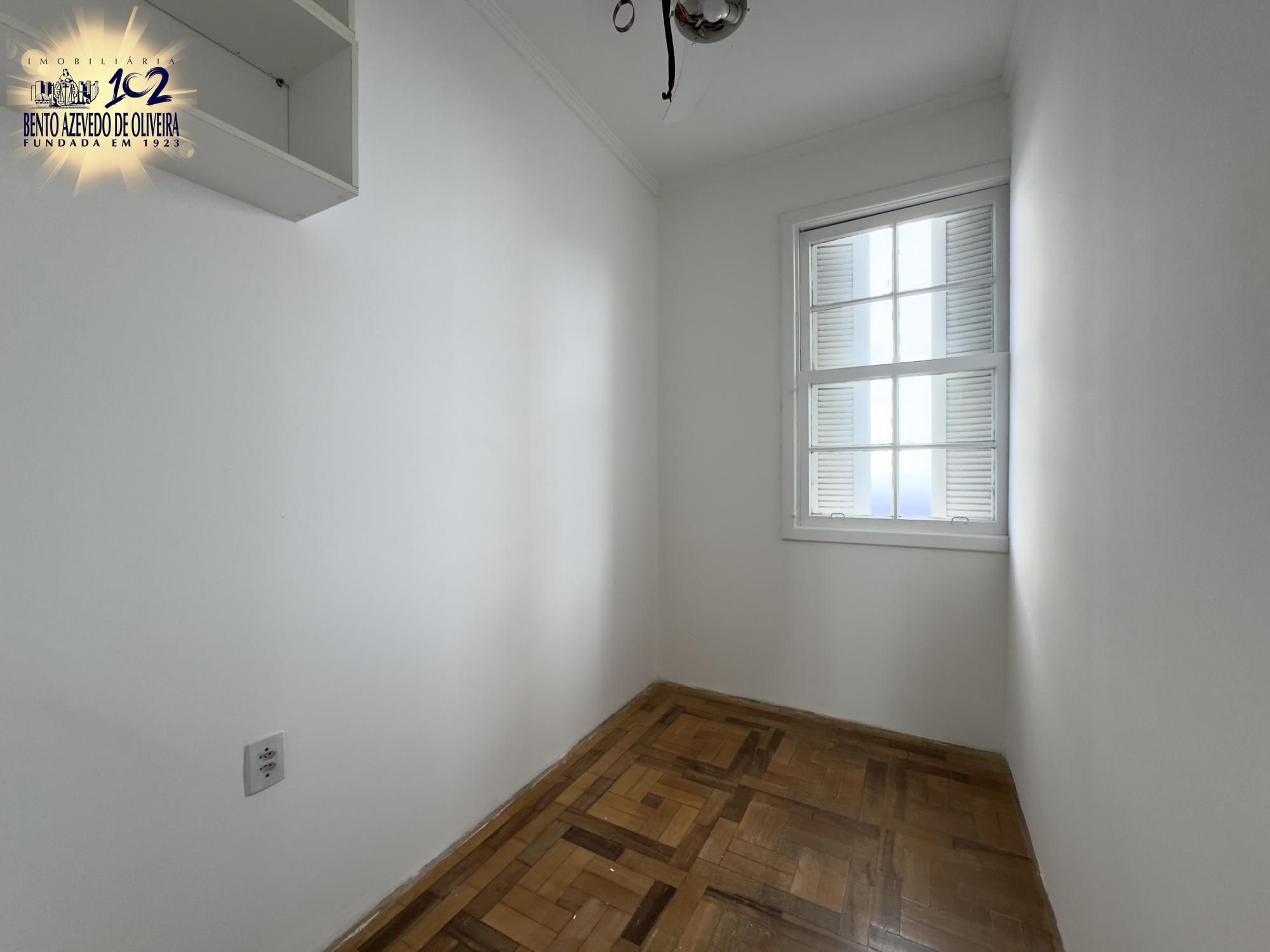 Dormitório solteiro