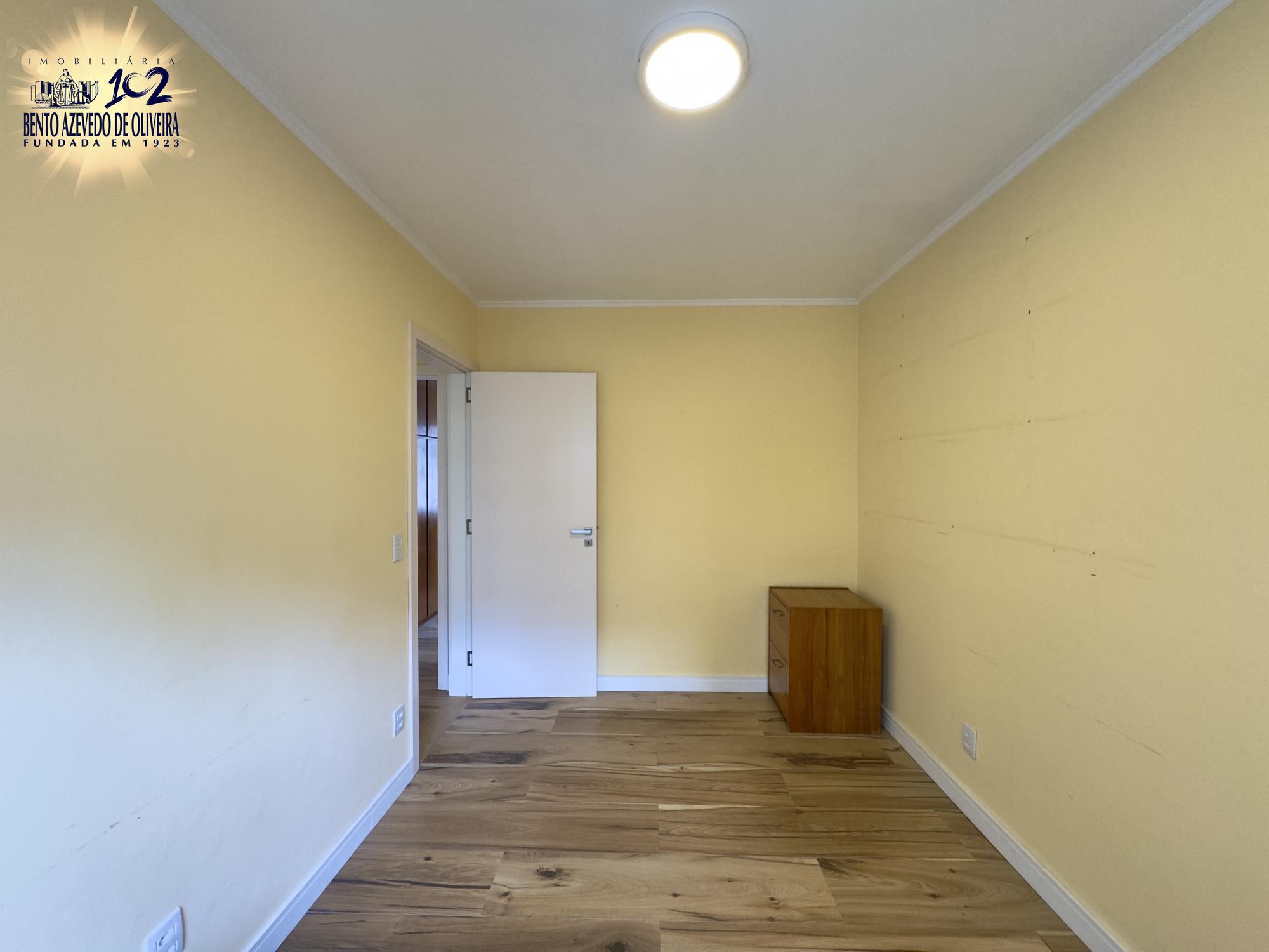 Dormitório solteiro