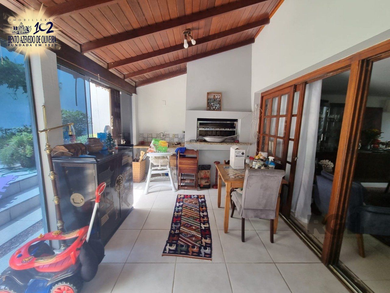 Casa, 3 quartos, 246 m² - Foto 11