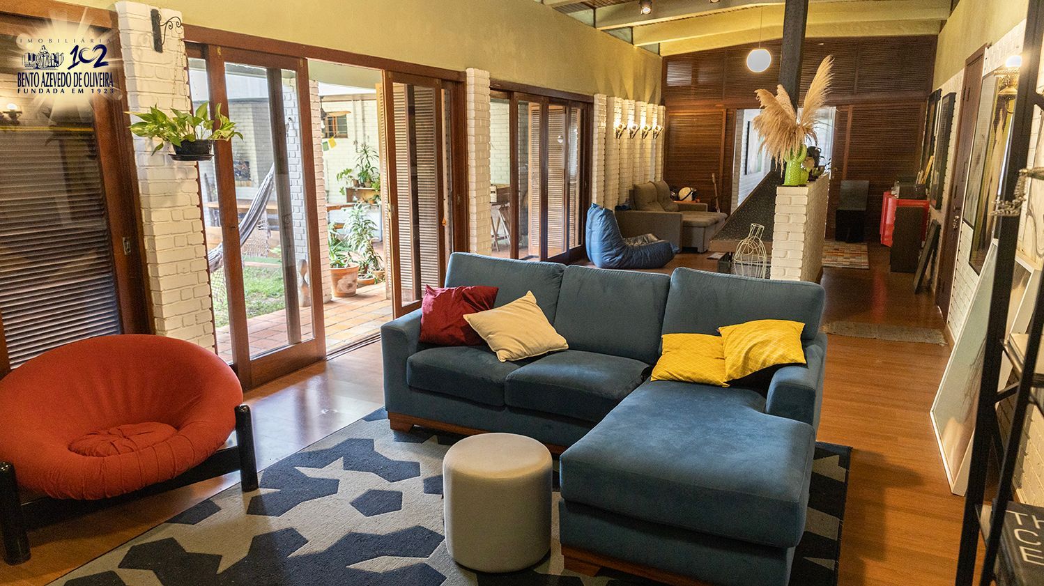 Casa, 3 quartos, 298 m² - Foto 1