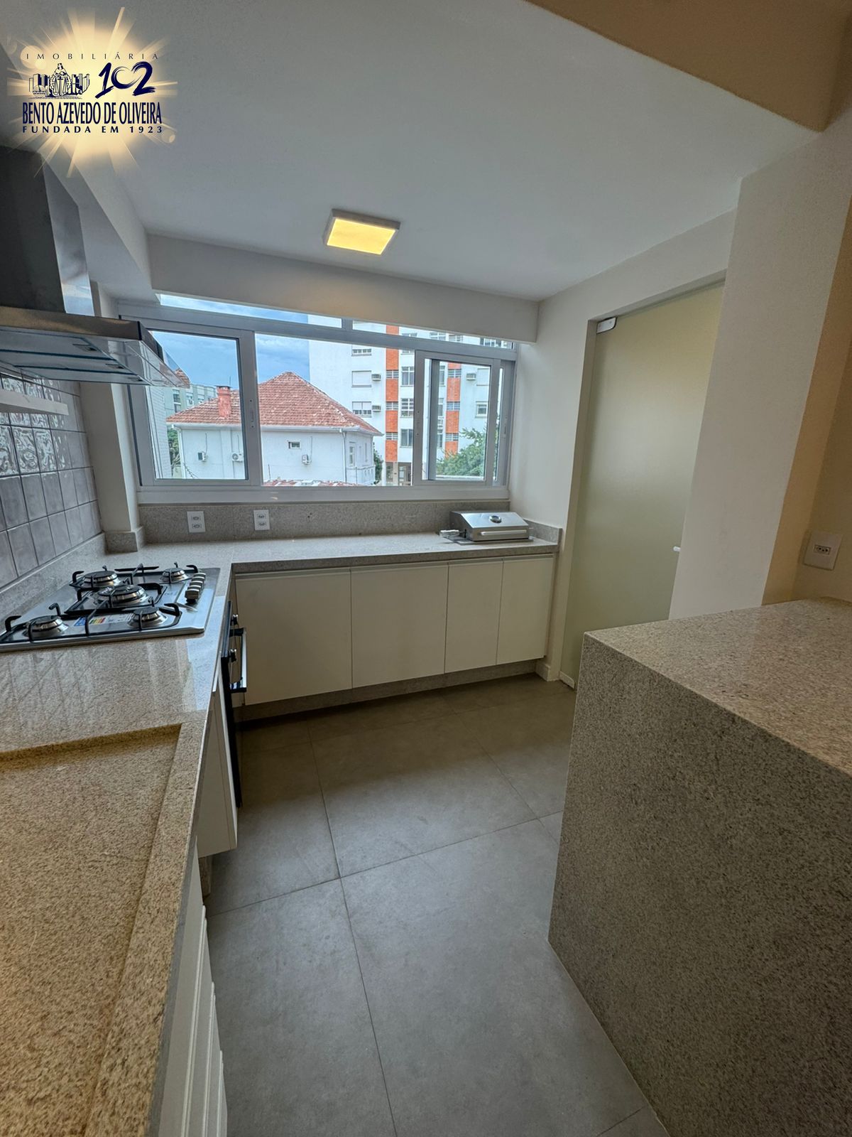 Apartamento, 3 quartos, 120 m² - Foto 2