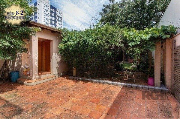 Casa, 4 quartos, 242 m² - Foto 25