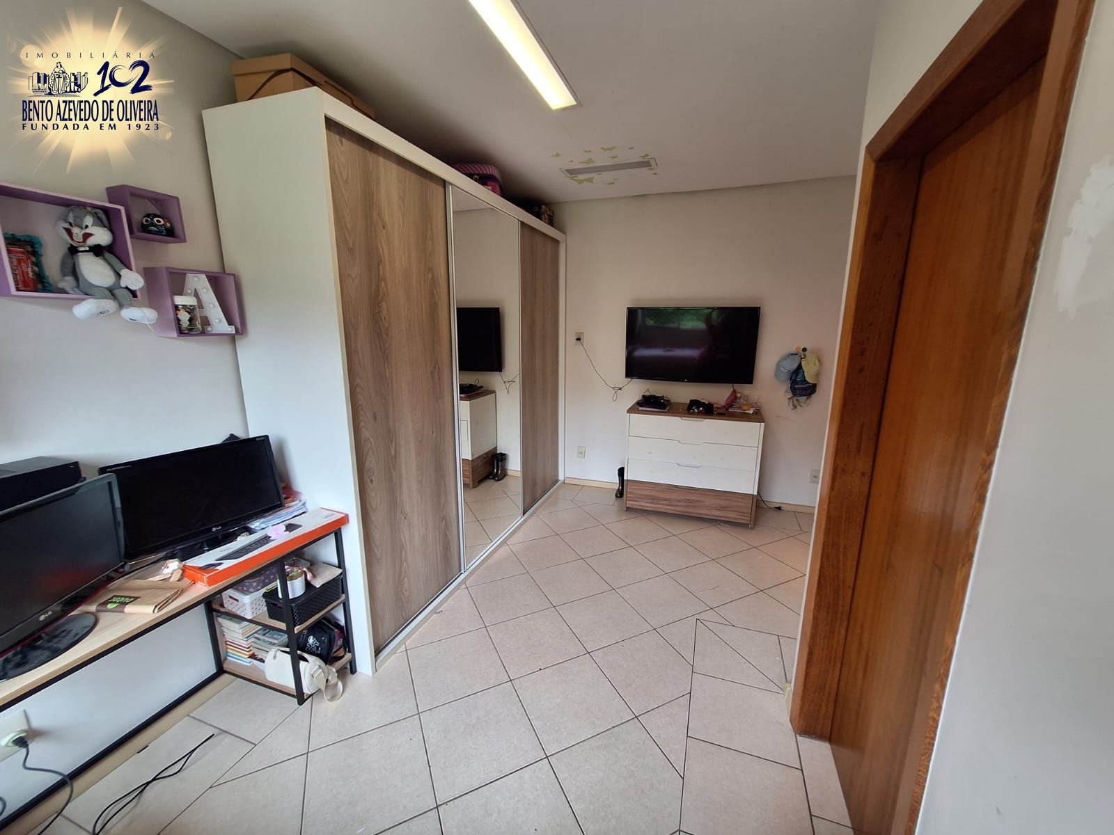 Casa, 6 quartos, 350 m² - Foto 33