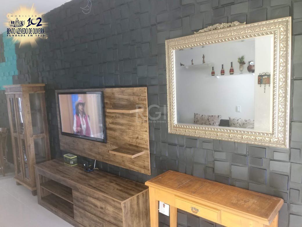 Casa, 2 quartos, 97 m² - Foto 1