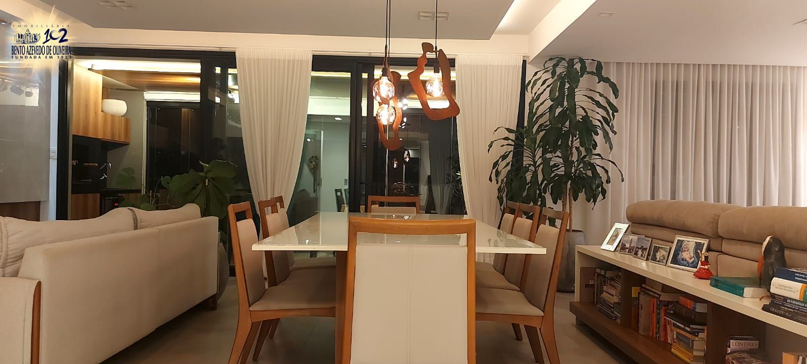 Apartamento, 3 quartos, 207 m² - Foto 1