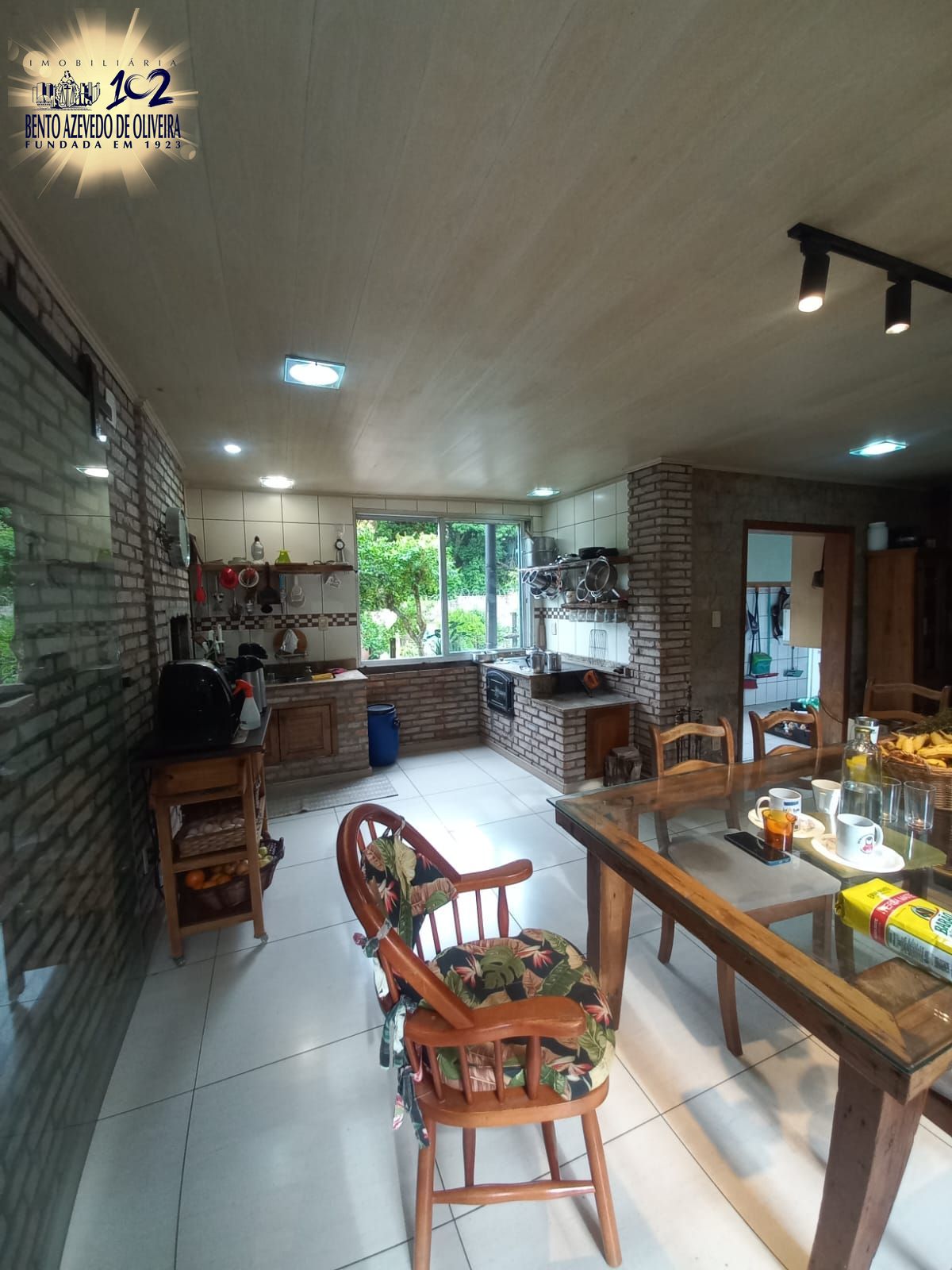 Casa, 6 quartos, 350 m² - Foto 4