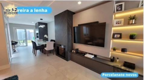 Casa, 3 quartos, 147 m² - Foto 1