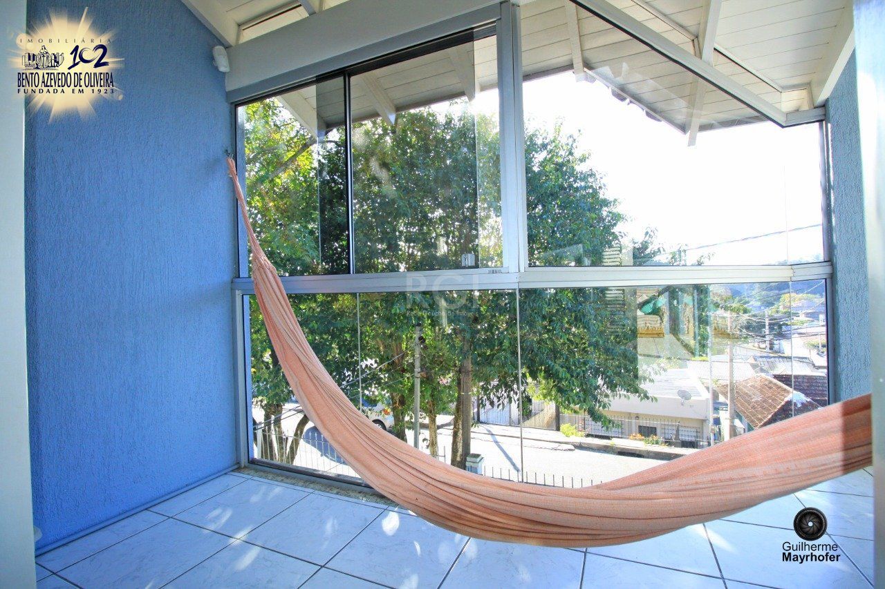 Casa, 3 quartos, 328 m² - Foto 1