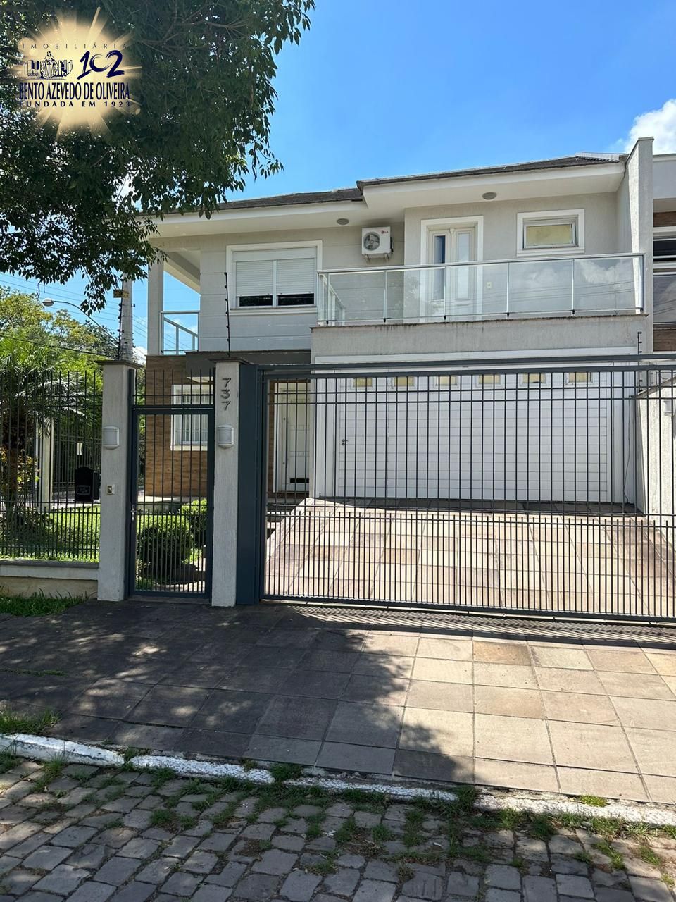 Casa, 3 quartos, 210 m² - Foto 1