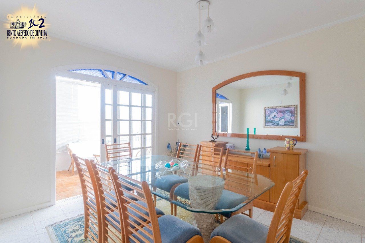 Casa, 3 quartos, 250 m² - Foto 4