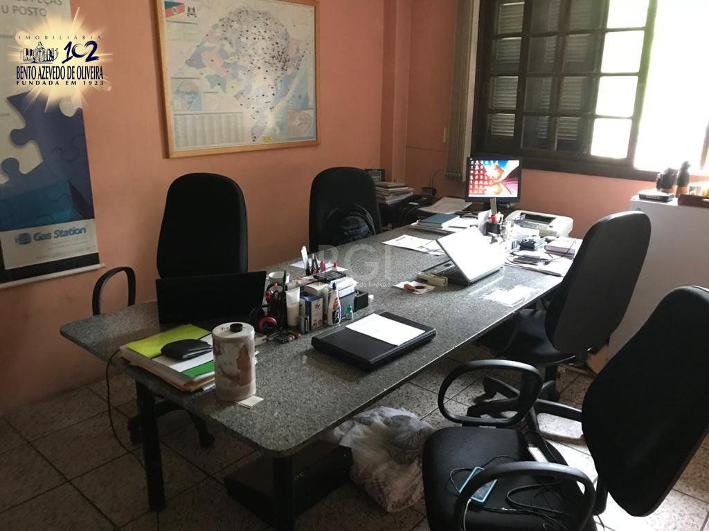 Casa, 4 quartos, 270 m² - Foto 11