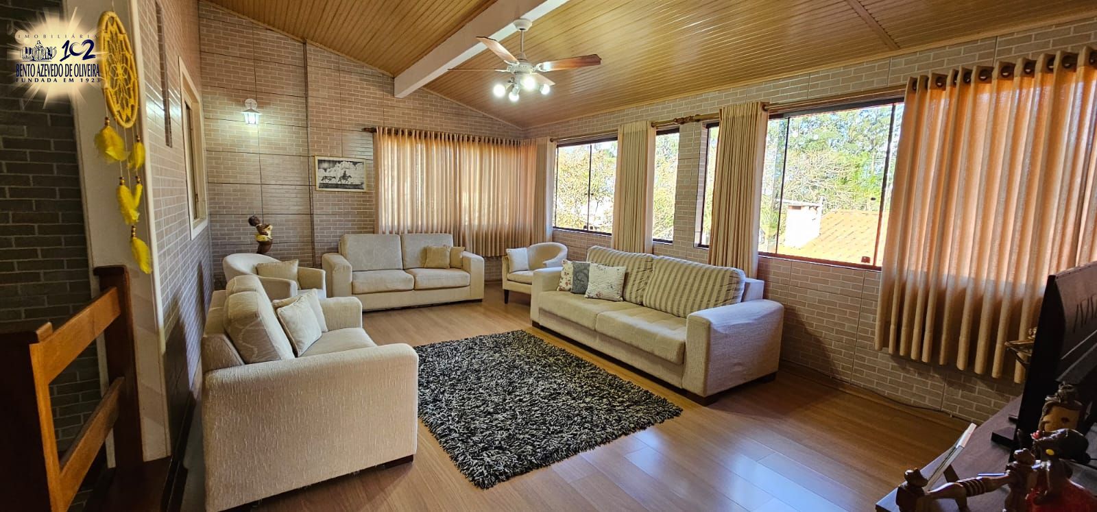 Casa, 3 quartos, 160 m² - Foto 1