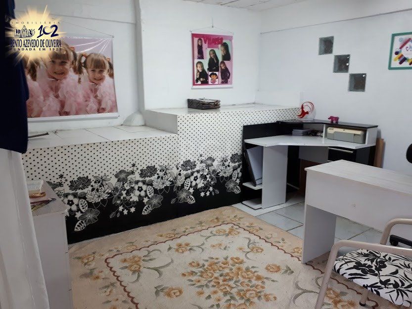 Casa, 4 quartos, 274 m² - Foto 30