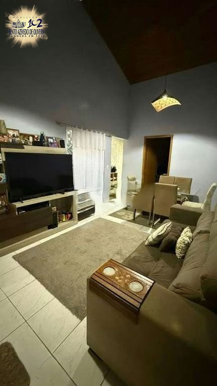 Casa, 2 quartos, 68 m² - Foto 1