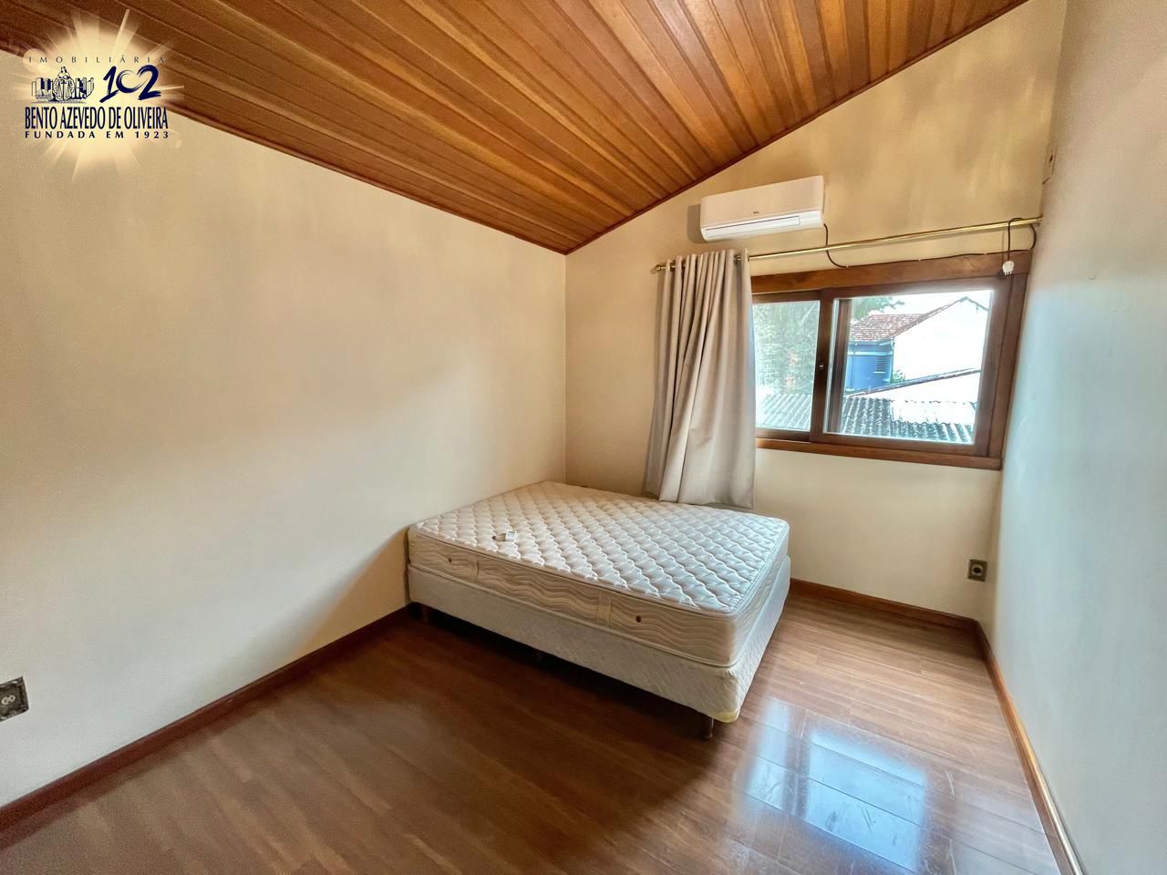 Casa, 3 quartos, 338 m² - Foto 25