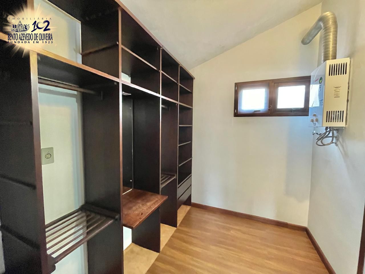 Casa, 3 quartos, 338 m² - Foto 21