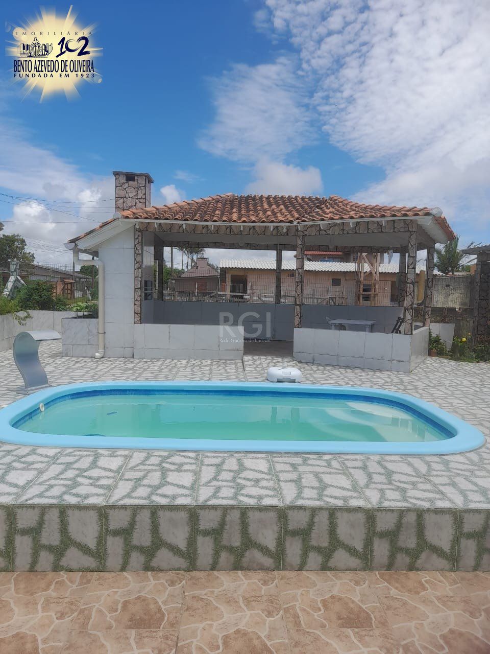 Casa, 3 quartos, 175 m² - Foto 1