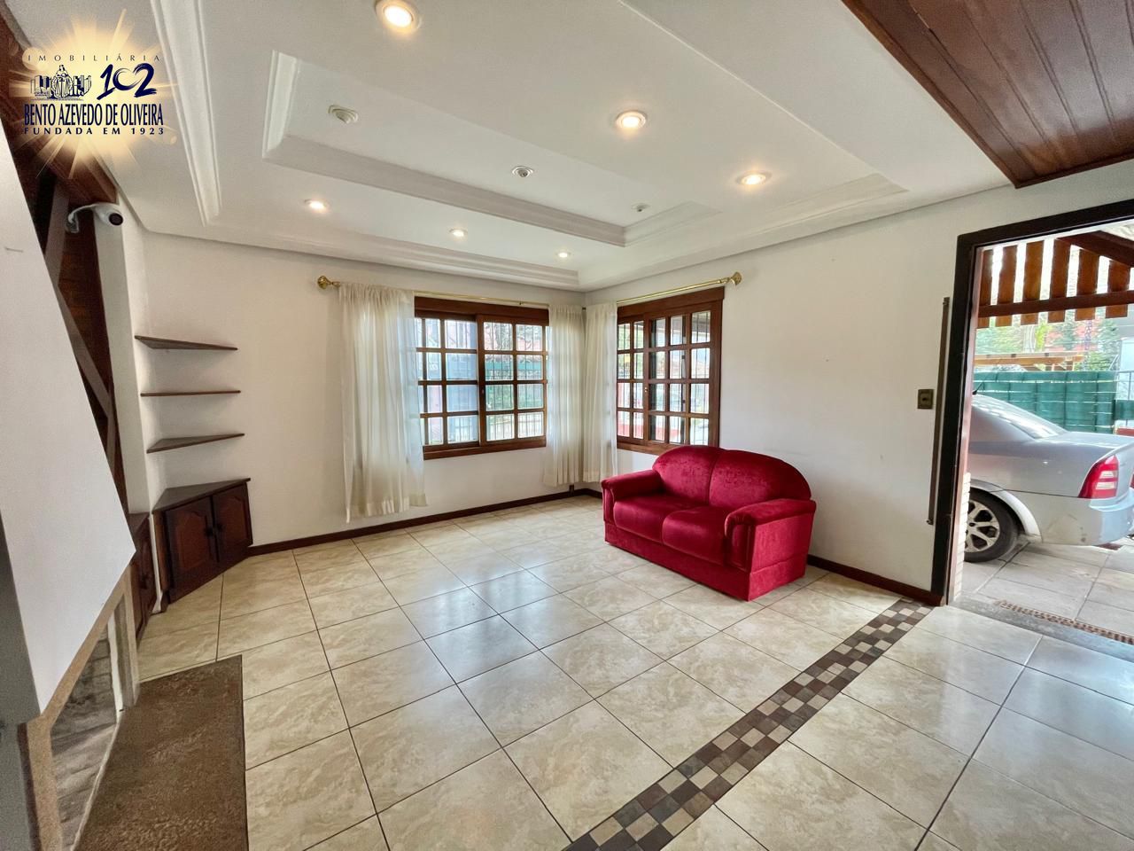 Casa, 3 quartos, 338 m² - Foto 2