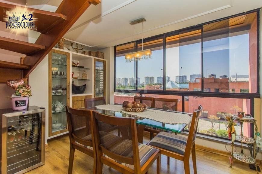 Cobertura, 3 quartos, 200 m² - Foto 1