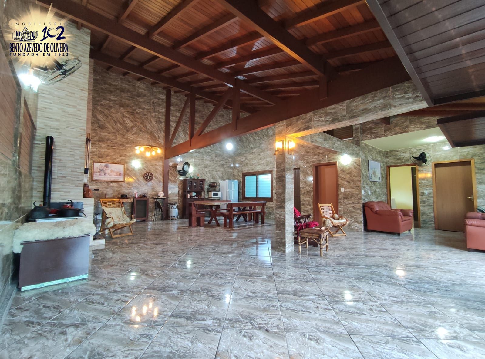 Casa, 3 quartos, 224 m² - Foto 4