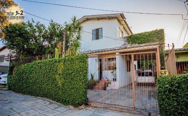 Casa, 9 quartos, 300 m² - Foto 1