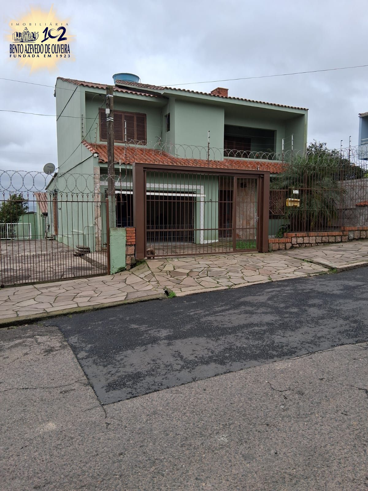 Casa, 3 quartos, 203 m² - Foto 1