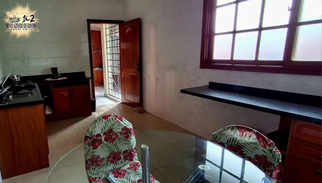 Casa, 3 quartos, 203 m² - Foto 10