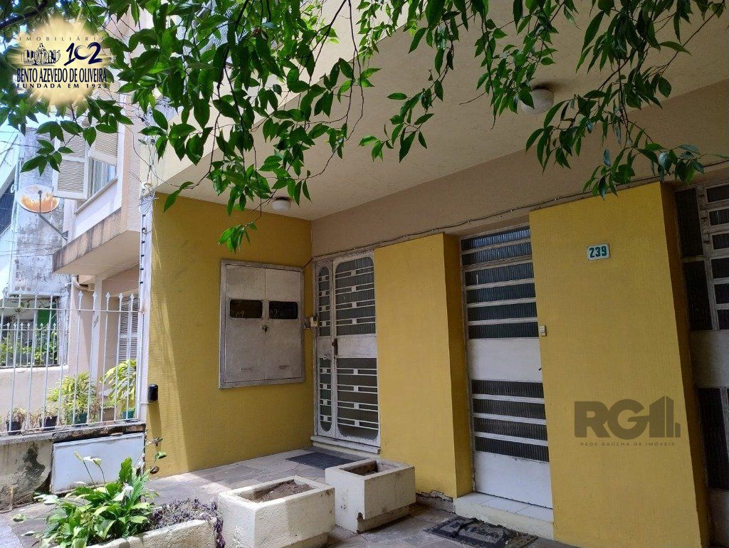 Casa, 2 quartos, 230 m² - Foto 1