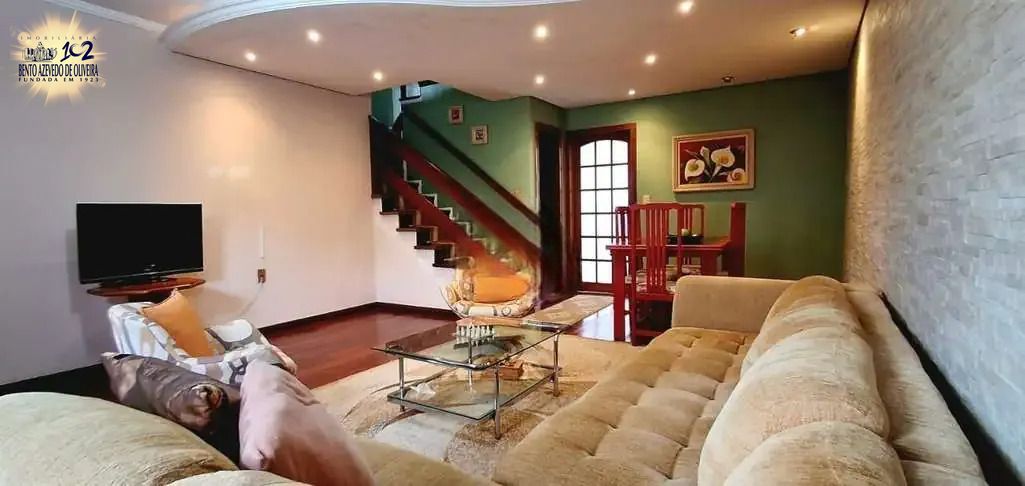 Casa, 3 quartos, 203 m² - Foto 2