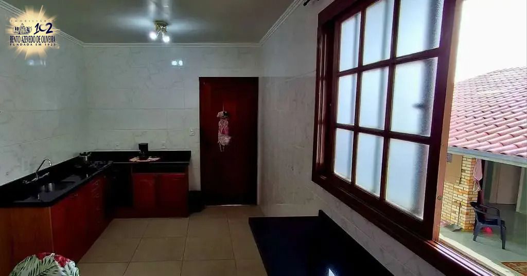 Casa, 3 quartos, 203 m² - Foto 11