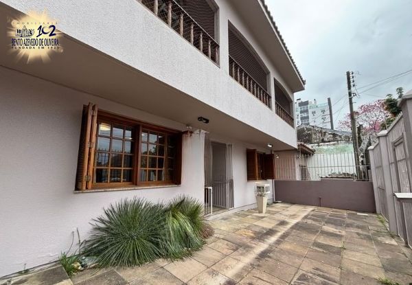 Casa, 4 quartos, 412 m² - Foto 1