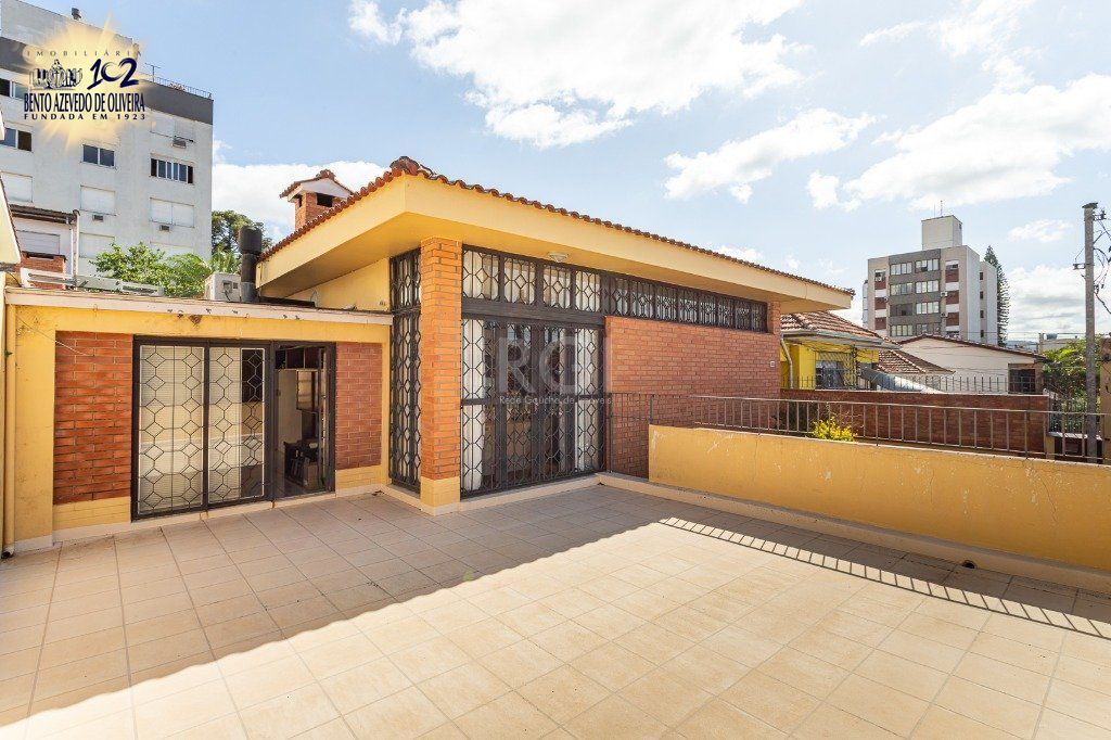 Casa, 3 quartos, 234 m² - Foto 1